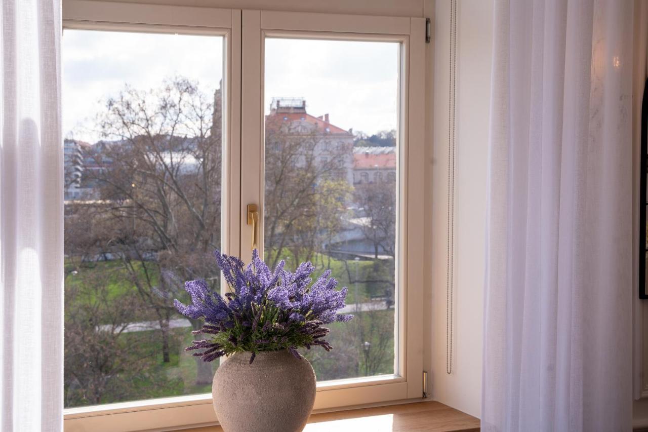 Charme De Provence In Prague Exterior photo